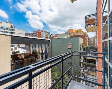 1125 11th Street Nw - Photo Thumbnail 2