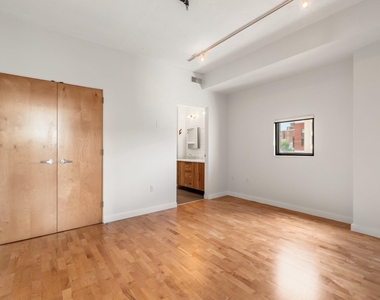 1125 11th Street Nw - Photo Thumbnail 17