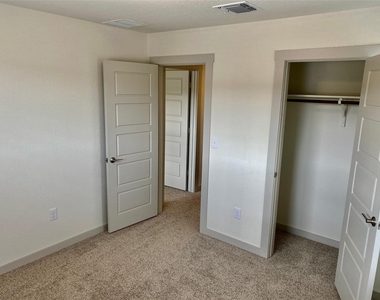 10210 Criswell Rd - Photo Thumbnail 25