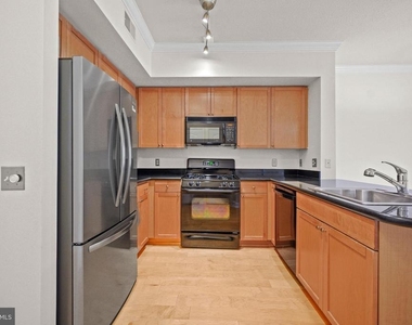 1441 Rhode Island Avenue Nw - Photo Thumbnail 4
