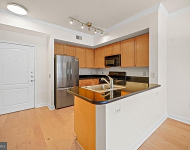 1441 Rhode Island Avenue Nw - Photo Thumbnail 3