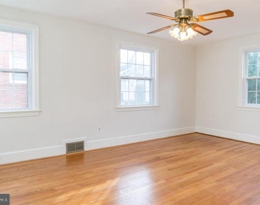 1667 Primrose Road Nw - Photo Thumbnail 11