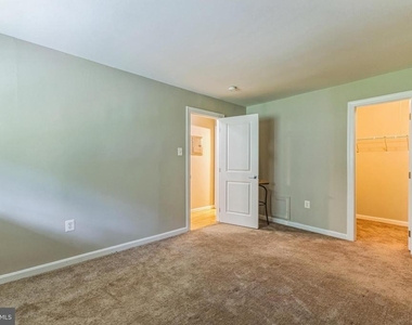 3105 Naylor Road Se - Photo Thumbnail 17