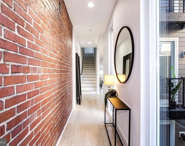4016 Georgia Avenue Nw - Photo Thumbnail 2