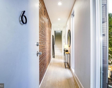 4016 Georgia Avenue Nw - Photo Thumbnail 1