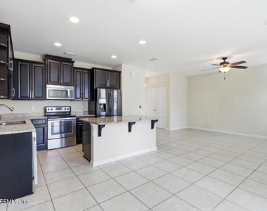 14508 Serenoa Drive - Photo Thumbnail 15