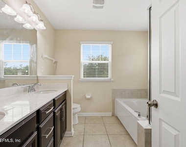14508 Serenoa Drive - Photo Thumbnail 6