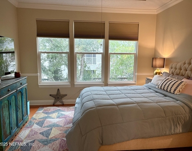 169 Sunset Circle N - Photo Thumbnail 18