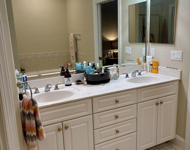 169 Sunset Circle N - Photo Thumbnail 19