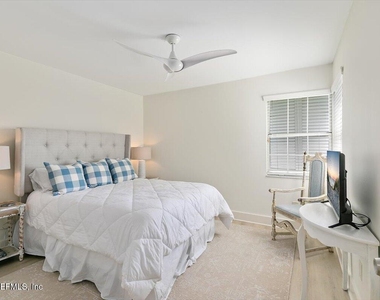 107 Island Drive - Photo Thumbnail 22