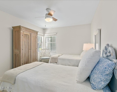 107 Island Drive - Photo Thumbnail 23