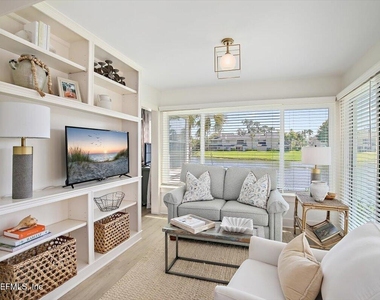107 Island Drive - Photo Thumbnail 11