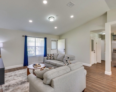 3227 Puffin Way - Photo Thumbnail 1