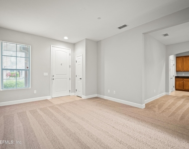 6216 Clearsky Drive - Photo Thumbnail 4