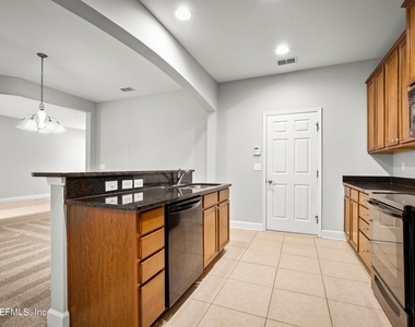6216 Clearsky Drive - Photo Thumbnail 10