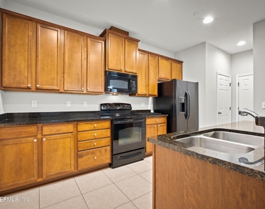 6216 Clearsky Drive - Photo Thumbnail 8