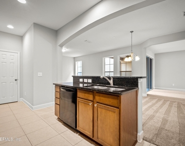6216 Clearsky Drive - Photo Thumbnail 9