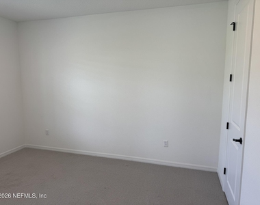 236 Hawthorn Park Circle - Photo Thumbnail 23