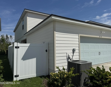 236 Hawthorn Park Circle - Photo Thumbnail 2