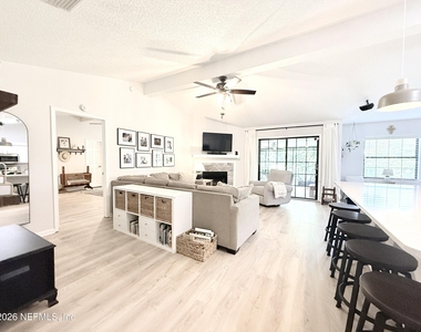 1078 Celebrant Drive - Photo Thumbnail 11