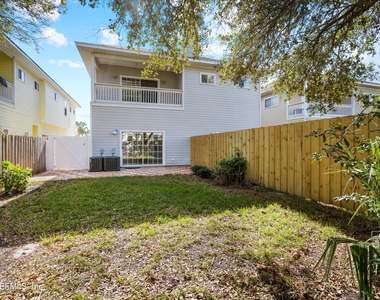 819 6th Avenue S - Photo Thumbnail 25
