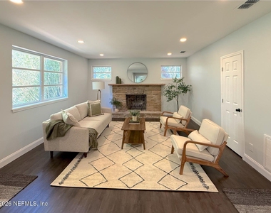 10135 Lakeview Road W - Photo Thumbnail 19