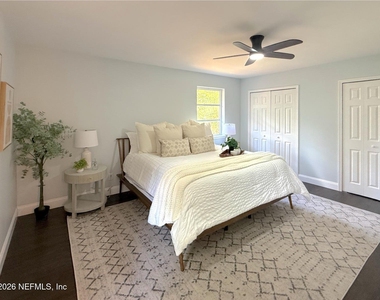 10135 Lakeview Road W - Photo Thumbnail 9