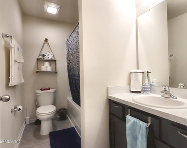 85 Temple Drive - Photo Thumbnail 13