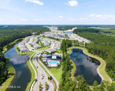 85 Temple Drive - Photo Thumbnail 24