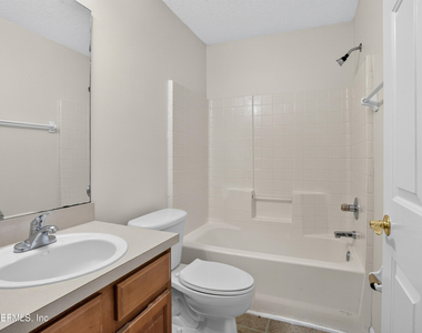 299 Johns Creek Parkway - Photo Thumbnail 32