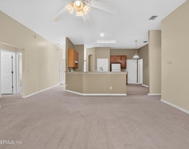 299 Johns Creek Parkway - Photo Thumbnail 15