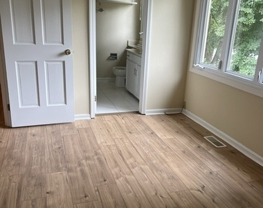 357 Kildeer Lane - Photo Thumbnail 10