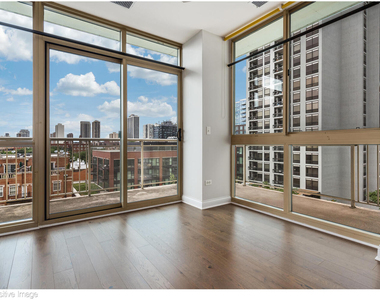 230 W Division Street - Photo Thumbnail 2