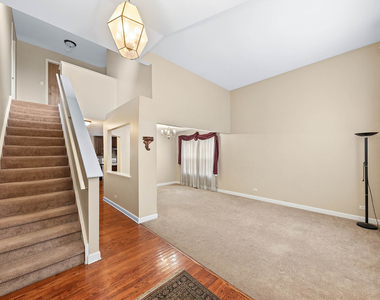 3202 Whitney Road - Photo Thumbnail 5