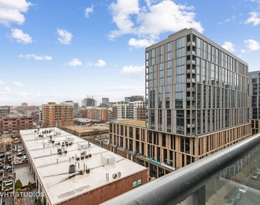 123 S Green Street - Photo Thumbnail 13