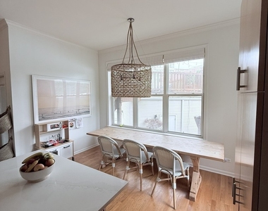 1822 N Sheffield Avenue - Photo Thumbnail 6