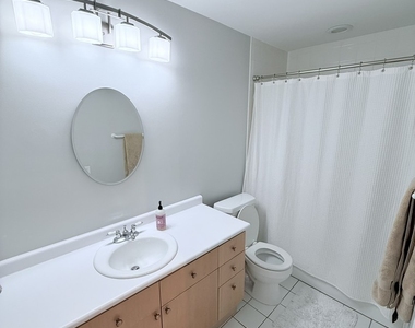 1822 N Sheffield Avenue - Photo Thumbnail 12
