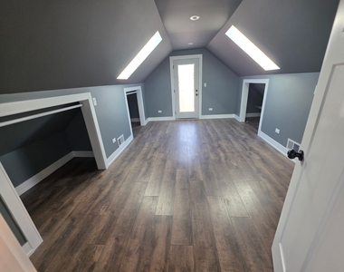 1531 S Harding Avenue - Photo Thumbnail 15
