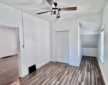 2047 N Lavergne Avenue - Photo Thumbnail 7