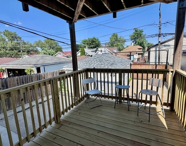 2047 N Lavergne Avenue - Photo Thumbnail 17