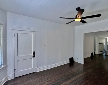 2047 N Lavergne Avenue - Photo Thumbnail 1