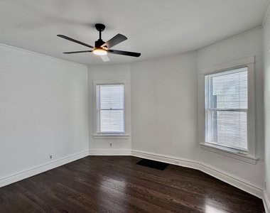 2047 N Lavergne Avenue - Photo Thumbnail 3