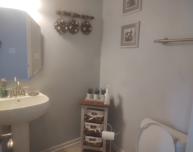 24463 John Adams Drive - Photo Thumbnail 10