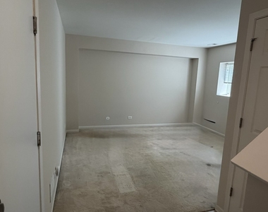 24463 John Adams Drive - Photo Thumbnail 12