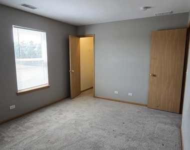 2053 Grayhawk Drive - Photo Thumbnail 11