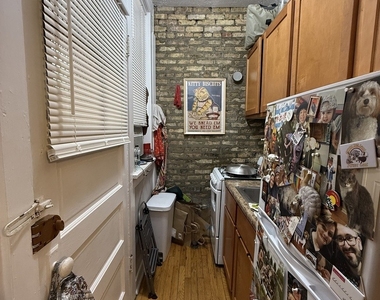 713 W Barry Avenue - Photo Thumbnail 8