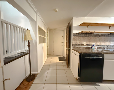 2529 N Orchard Street - Photo Thumbnail 8