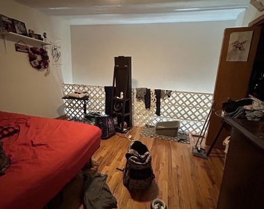 867 W Buckingham Place - Photo Thumbnail 10