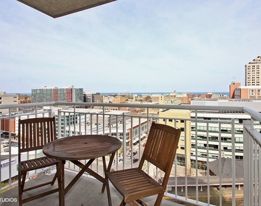 1640 Maple Avenue - Photo Thumbnail 6