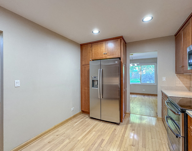 416 Swallow Lane - Photo Thumbnail 10